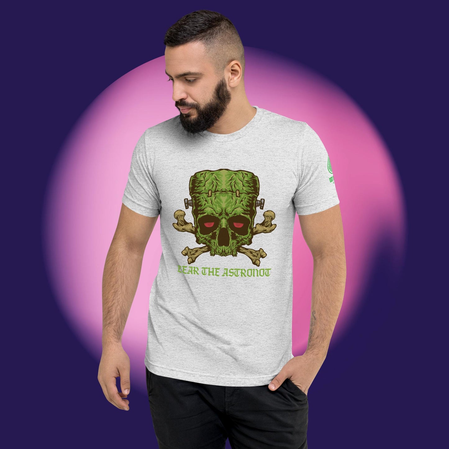 Bear the Astronot Frankenstein Skull Short sleeve t-shirt